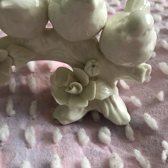 Graceful porcelain birds - Picture 3 of 8